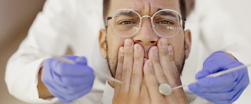 man-suffering-from-gum-disease